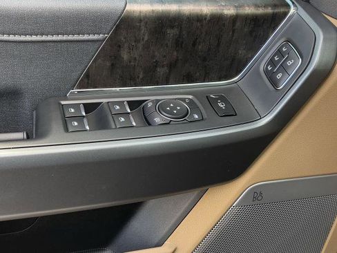 New 2026 Ford F250 Lariat w/ Lariat Premium Package image 25