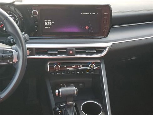 Used 2024 Kia K5 GT-Line image 13