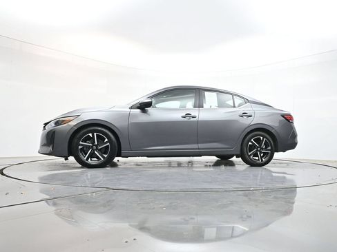 Used 2024 Nissan Sentra SV FWD image 35