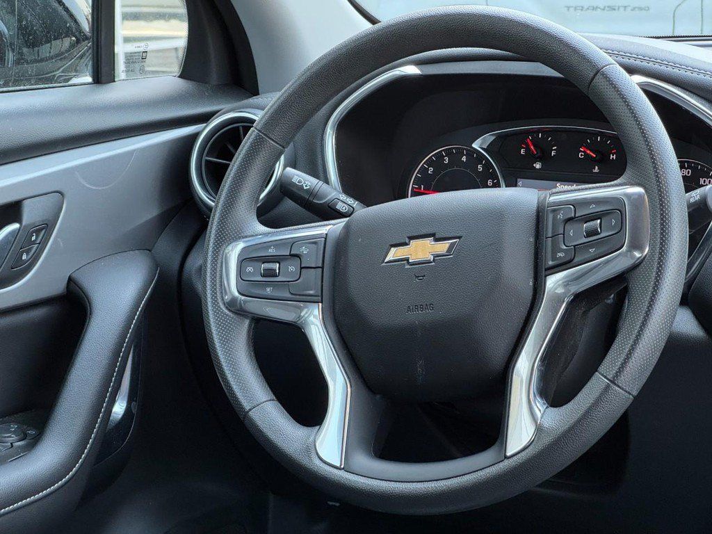 Used 2024 Chevrolet Blazer LT w/ Convenience Package FWD image 15