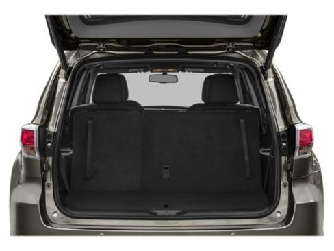 Used 2015 Toyota Highlander XLE FWD image 14
