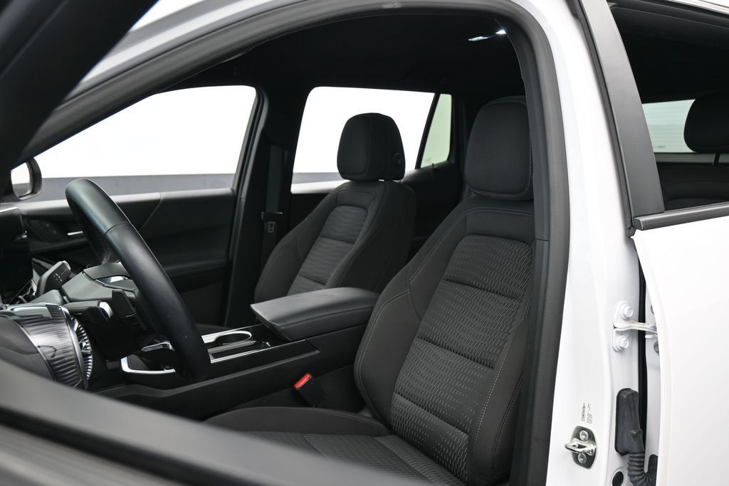 Used 2026 Chevrolet Equinox LT FWD image 10
