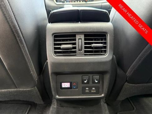 Used 2022 Nissan Rogue Platinum w/ Head-Up Display Package AWD/4WD image 43