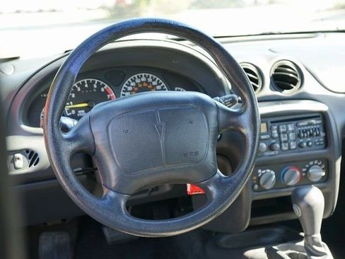 Used 1998 Pontiac Grand Am SE image 13