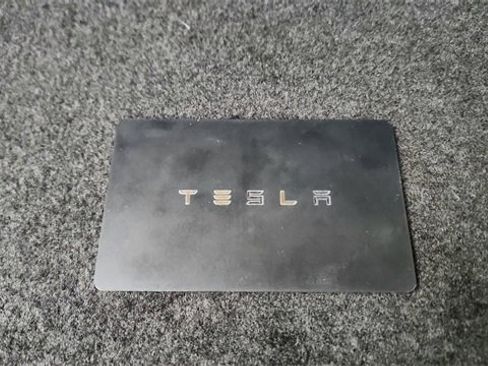 Used 2019 Tesla Model 3 Standard Range Plus image 53