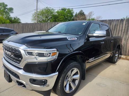 Used 2022 RAM 1500 Limited image 3