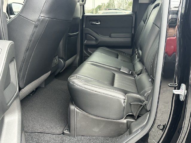 Certified 2024 Nissan Frontier SL w/ Technology Package AWD/4WD image 22