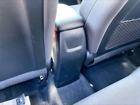 Used 2020 Hyundai Venue SEL image 29