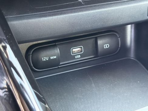 Used 2024 Kia Forte GT-Line w/ GT-Line Premium Package FWD image 18