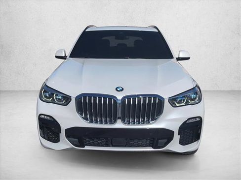 Used 2019 BMW X5 xDrive40i w/ M Sport Package image 2