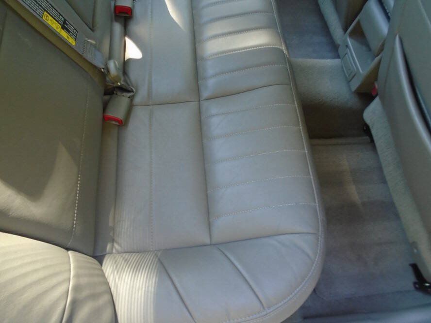Used 2001 Chevrolet Impala w/ Preferred Equipment Group FWD image 22