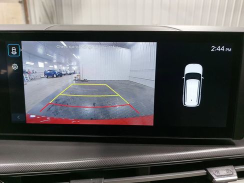 Certified 2025 Hyundai Santa Fe SEL image 25