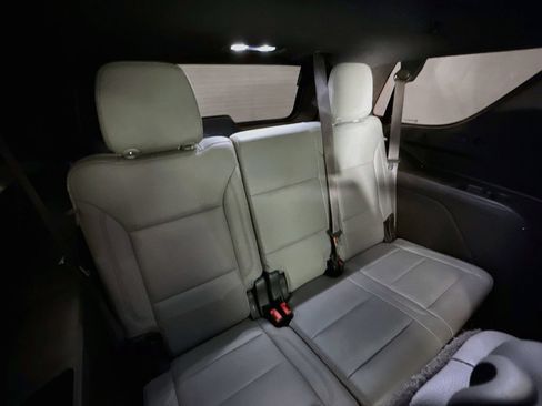 Used 2021 Chevrolet Tahoe Z71 AWD/4WD image 28