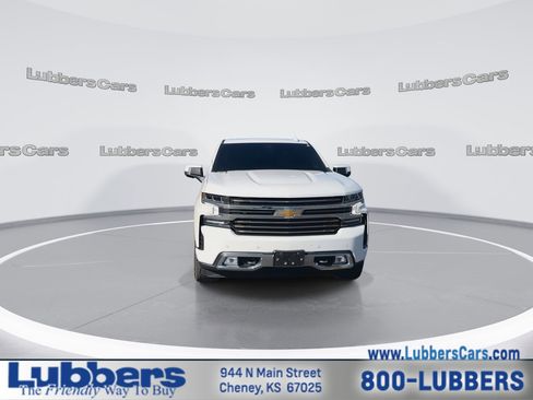 Used 2021 Chevrolet Silverado 1500 High Country w/ Technology Package image 3