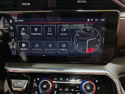 Used 2024 GMC Sierra 3500 Denali Ultimate image 25