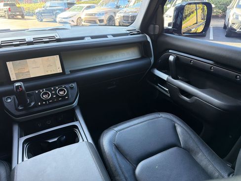 Used 2024 Land Rover Defender 110 S AWD/4WD image 30