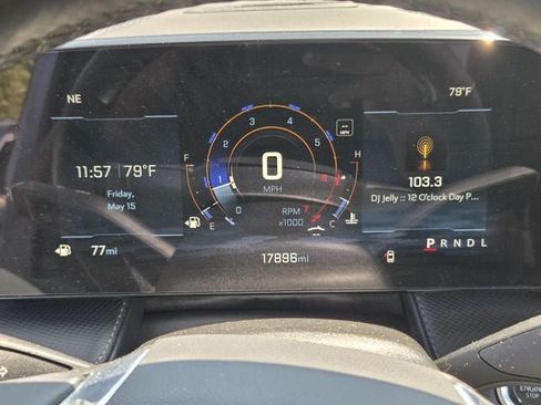 Used 2025 Chevrolet Equinox LT FWD image 19