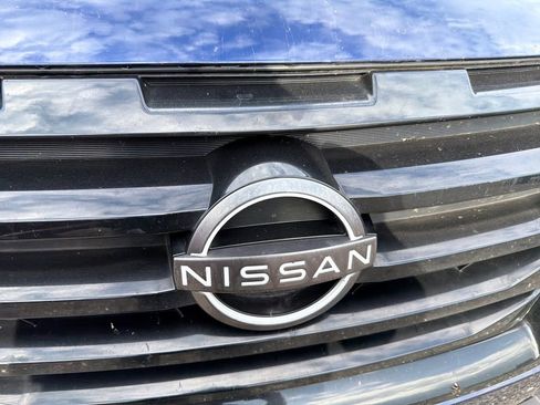 Used 2022 Nissan Pathfinder SV w/ SV Black Package FWD image 20