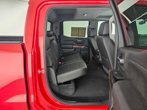 Used 2019 Chevrolet Silverado 1500 LT Trail Boss image 12