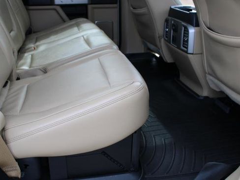 Used 2017 Ford F250 Lariat w/ Lariat Ultimate Package image 24