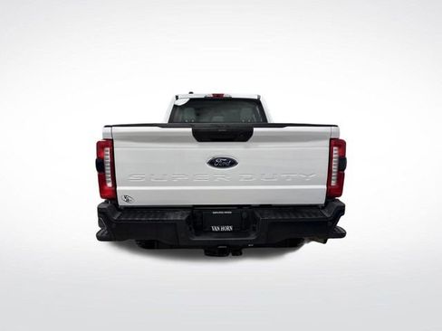 Used 2024 Ford F250 XL w/ 360-Degree Camera Package image 11