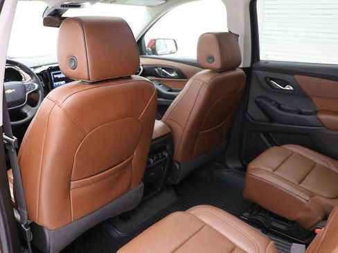 Used 2018 Chevrolet Traverse High Country image 11