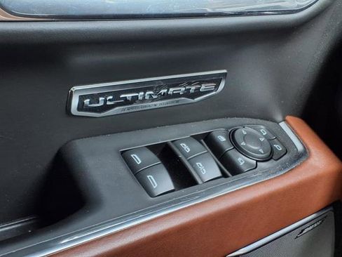 Used 2024 GMC Sierra 1500 Denali Ultimate image 11