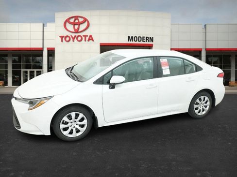 New 2026 Toyota Corolla LE image 7