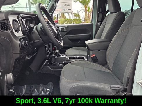 Used 2024 Jeep Wrangler Unlimited Sport AWD/4WD image 13