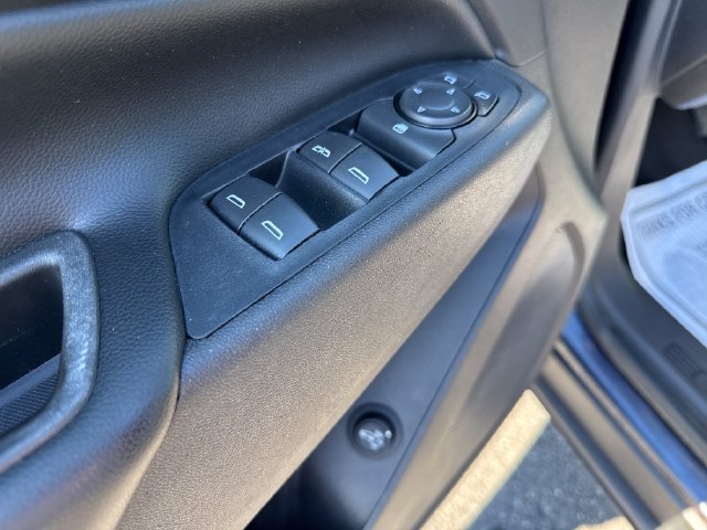 Used 2018 Chevrolet Equinox LT AWD/4WD image 12