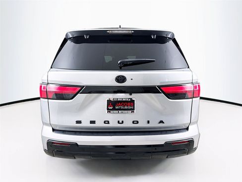 Used 2024 Toyota Sequoia Platinum AWD/4WD image 30