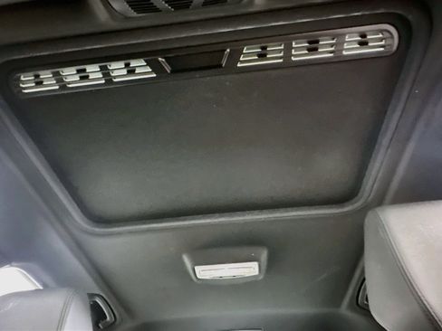 Used 2018 BMW 320i xDrive Sedan AWD/4WD image 26
