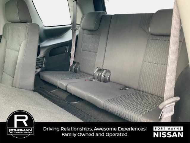 Used 2017 GMC Yukon SLE AWD/4WD image 28