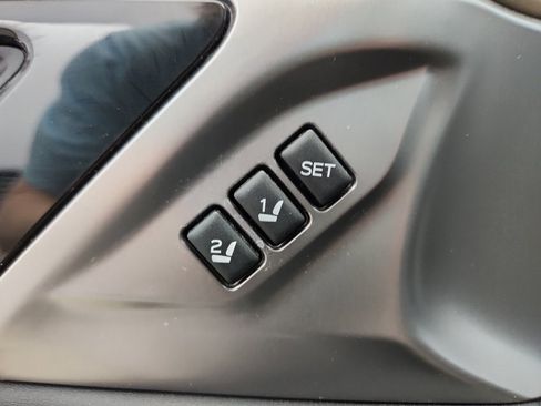 Used 2021 Subaru Outback Limited w/ Popular Package #2 image 10