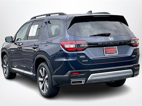 Used 2024 Honda Pilot Elite image 12