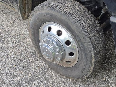 Used 2024 RAM 3500 Laramie AWD/4WD image 7