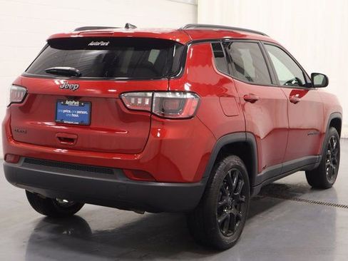 New 2026 Jeep Compass Latitude w/ Sun and Sound Group AWD/4WD image 9