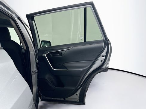 Used 2024 Toyota RAV4 LE image 28