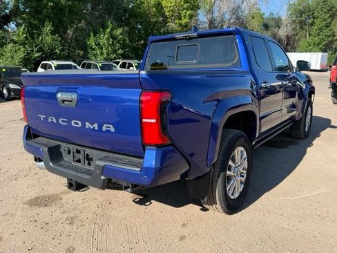 Used 2024 Toyota Tacoma Limited w/ Limited Package (LT) AWD/4WD image 6
