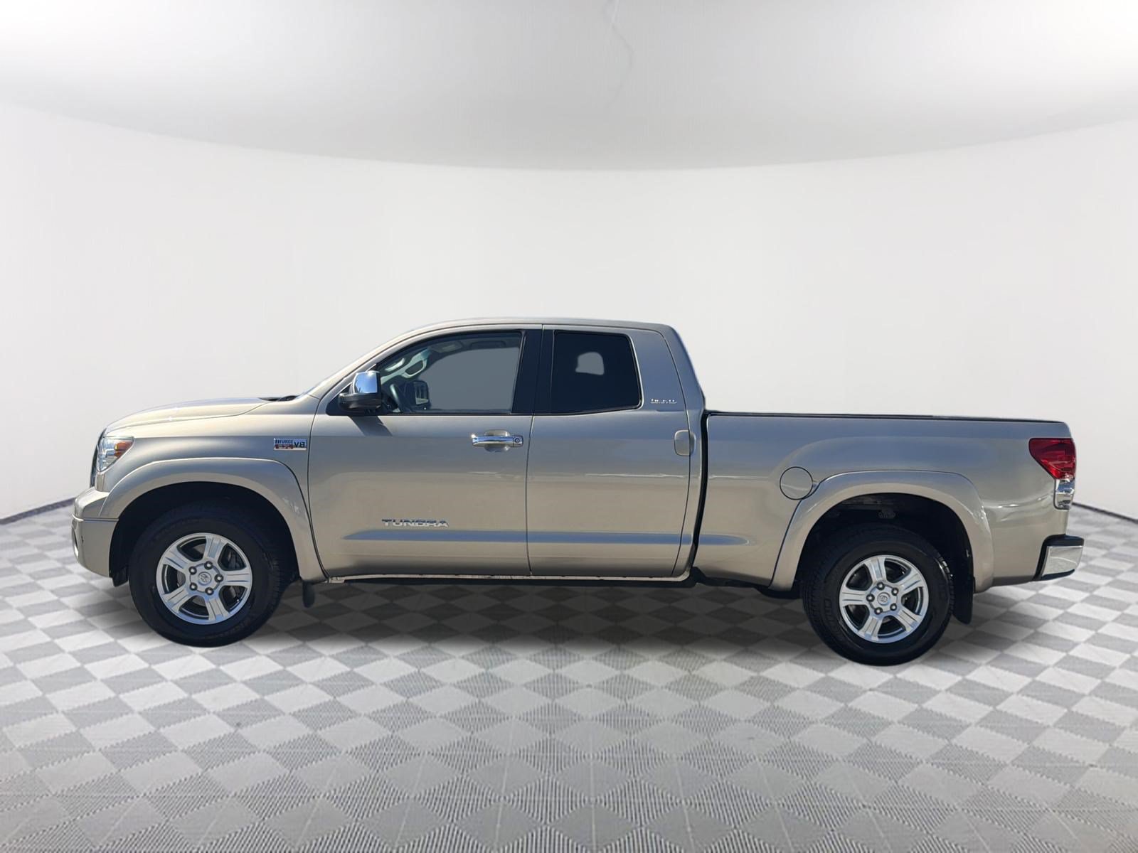Used 2007 Toyota Tundra Limited RWD image 9