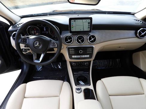 Used 2018 Mercedes-Benz GLA 250 GLA250 image 39