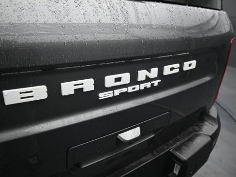 New 2025 Ford Bronco Sport Outer Banks AWD/4WD image 12