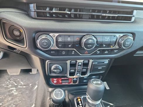 New 2026 Jeep Wrangler Unlimited Sport AWD/4WD image 18