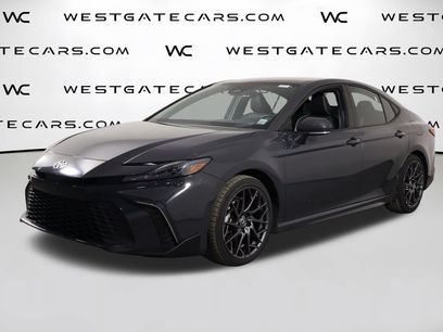 Used 2025 Toyota Camry SE w/ Convenience Package