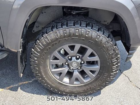 Used 2023 Toyota Tacoma SR5 RWD image 18