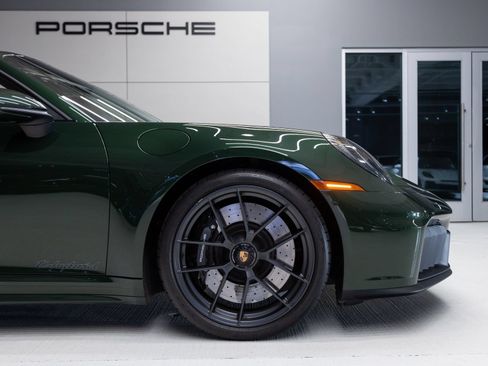 Certified 2026 Porsche 911 Targa 4 GTS AWD/4WD image 13