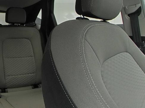 Used 2022 Ford Escape SE w/ SE Sport Appearance Package FWD image 14
