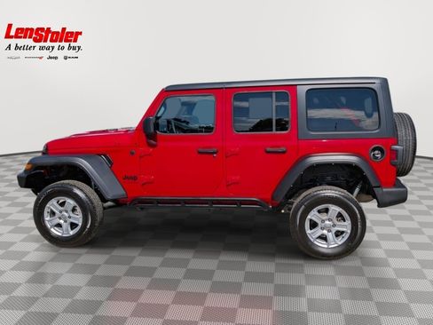 Used 2023 Jeep Wrangler Unlimited Sport AWD/4WD image 2