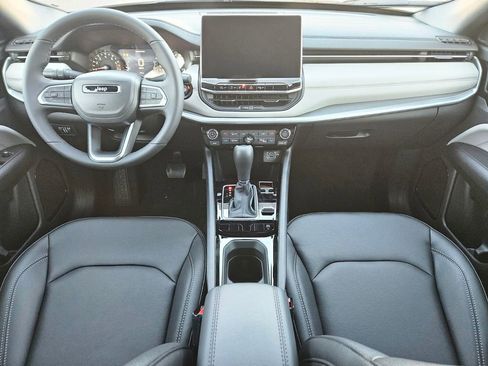 New 2026 Jeep Compass Limited image 10