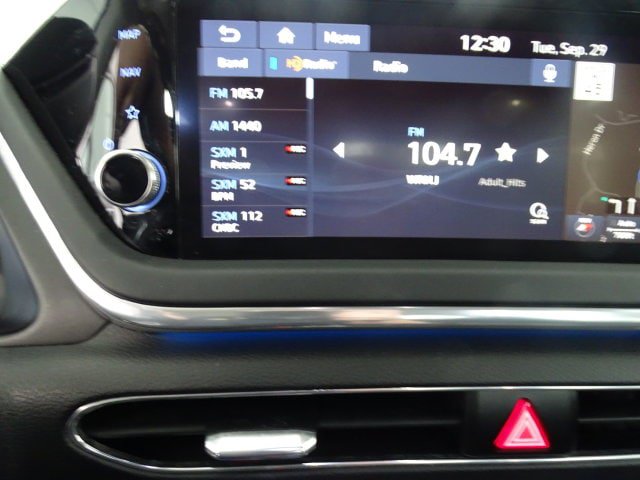 Used 2020 Hyundai Sonata Limited FWD image 16